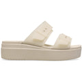 Crocs Brooklyn Buckle Low Wedge Sandali In Pietra Arenaria Da Donna
