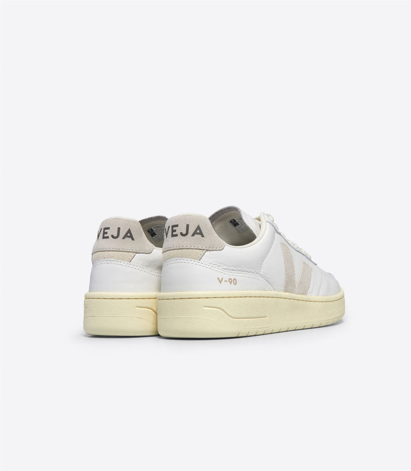 Veja V-90 Sneakers Bianche Da Donna In Pelle